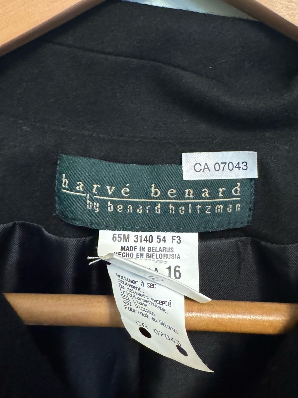 Harve Benard Black and Dark Green Label Women's Coat - Picture 3 of 5